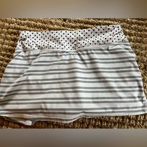 lululemon athletica White and Gray Striped Skirt with Polka Dot Waistband